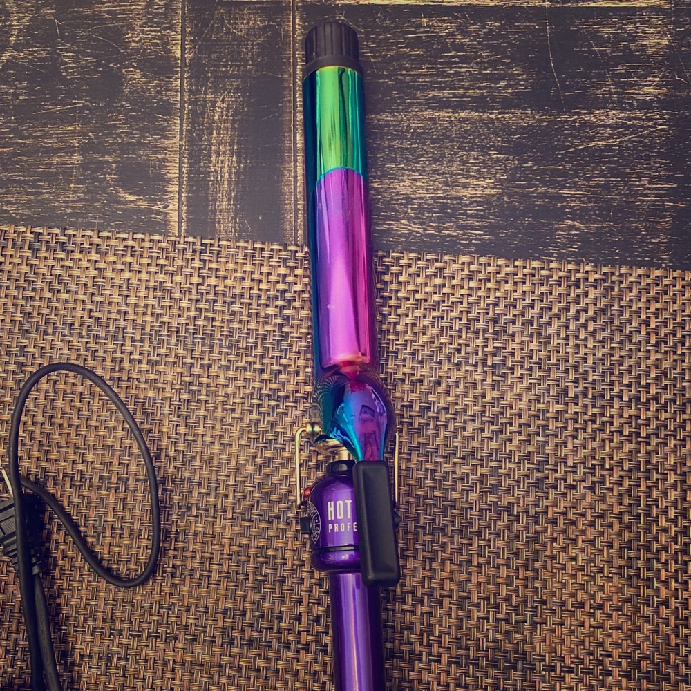 Hot Tools Curling Iron